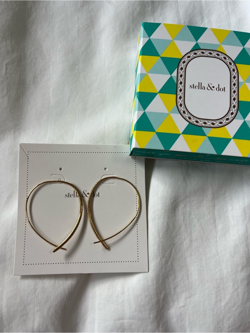 Stella & Dot Gold Crossover Hoop Earrings